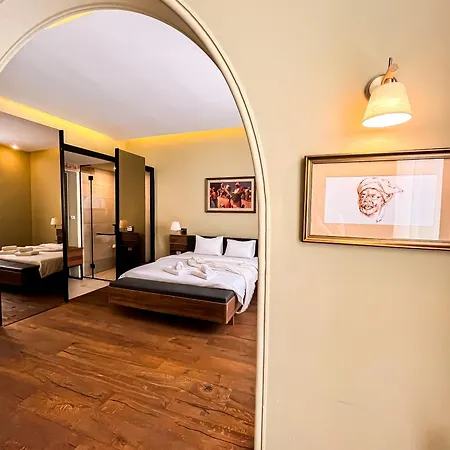 Times Square - Boutique In The Heart Of Old Town דירה