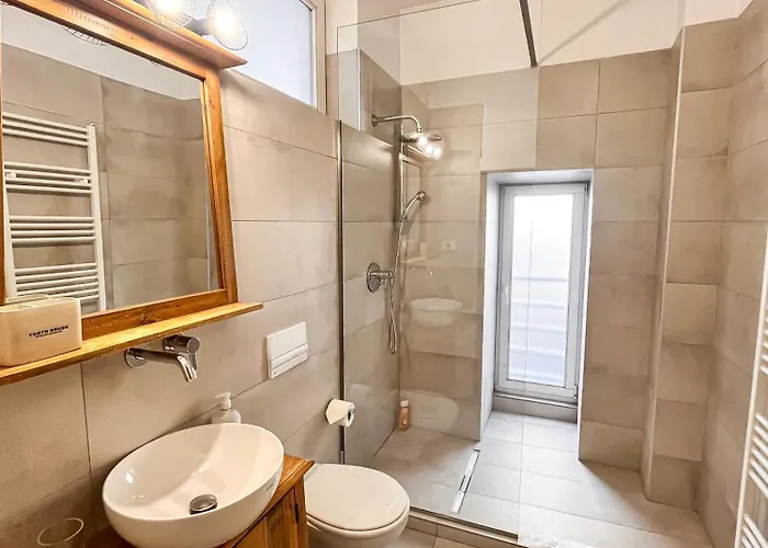 Times Square - Boutique In The Heart Of Old Town Apartman *