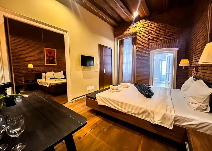 Apartman Times Square - Boutique In The Heart Of Old Town